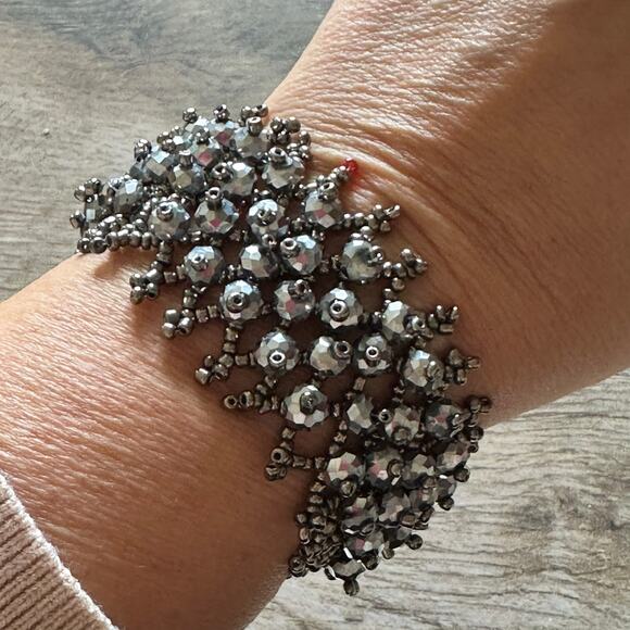 BOGO FREE BEADED BRACELET - Picture 1 of 8